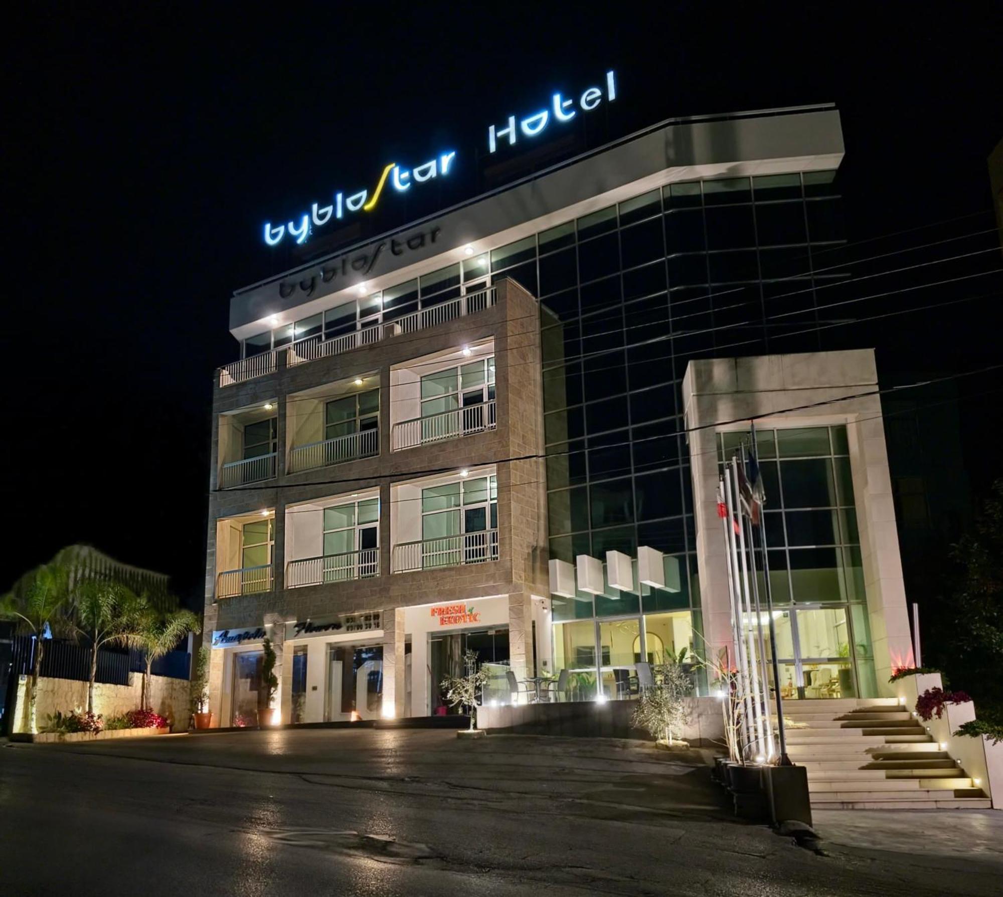Byblostar Hotel Екстериор снимка