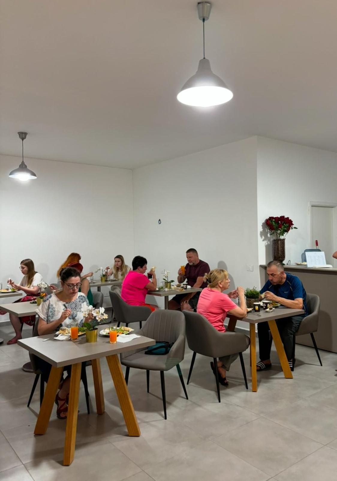 Byblostar Hotel Екстериор снимка